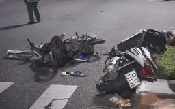 Hai xe máy đối đầu trong đêm ở vịnh Đà Nẵng, 3 người thương vong