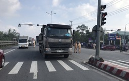 Đà Nẵng: Xe 'hổ vồ' va chạm xe điện, nữ sinh tử vong, nam sinh bị thương