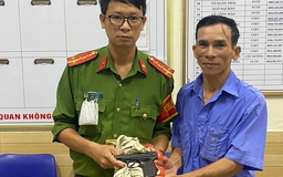 Đà Nẵng: Ngư dân vớt được súng K59 khi đánh cá trên sông Phú Lộc
