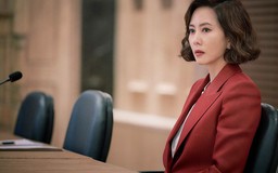 Kim Nam Joo tái hiện những góc khuất của ngành truyền hình
