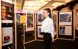 Hoa hậu Ban Mai kêu gọi quyên góp sách đổi tách cà phê tại Dinh Độc Lập