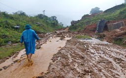 Kon Tum: Vẫn còn hàng ngàn người dân bị cô lập sau bão số 4