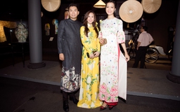 Hoa hậu Thu Hoài đọ sắc cùng Hoa hậu Thùy Dung ở Lễ hội áo dài