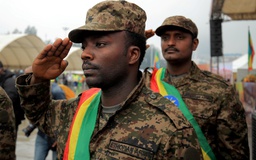 Ethiopia lâm vào nội chiến, thủ tướng ra lệnh tổng động viên