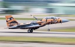 Chiến đấu cơ F-15 của Nhật Bản 'mất tích' ngay sau khi cất cánh