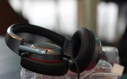Audio-Technica công bố dòng tai nghe 'chống rối dây'