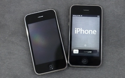 iPhone 3GS màu đen giá chưa đến 2 triệu đồng bất ngờ về Việt Nam