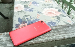 Oppo F5 ra mắt phiên bản màu đỏ cho mùa tết