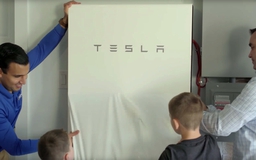 Tesla mang lưới điện thông minh tới Canada