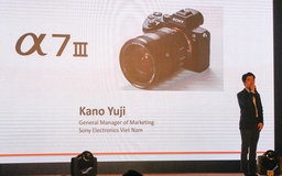 Máy ảnh Sony A7 III trình làng, giá gần 50 triệu đồng