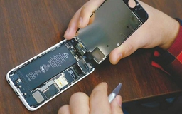 Chương trình giảm giá pin thay thế cho iPhone giúp Apple kiếm bộn tiền?