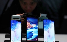 Điện thoại Samsung bị tố chứa phần mềm gián điệp
