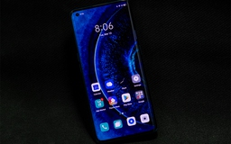 Oppo Find X2 được đánh giá có màn hình tốt nhất