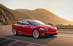 Phiên bản Tesla Model S mới đạt mốc 643 km cho mỗi lần sạc