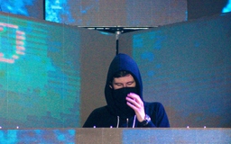 DJ Alan Walker gây thất vọng tại đêm nhạc ở TP.HCM