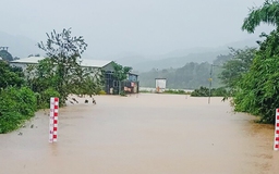 Bão số 5 đã làm thiệt hại nhiều tàu thuyền ở Đà Nẵng, Quảng Ngãi