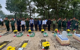 Thêm 12 liệt sĩ quân tình nguyện Việt Nam tại Lào đã về với đất Mẹ