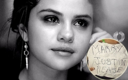 Selena Gomez vò nát mảnh giấy ghi 'Hãy cưới Justin'