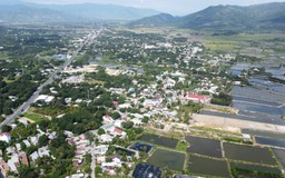 Khánh Hòa yêu cầu kiểm điểm, xử lý tình trạng phân lô, bán nền tại H.Cam Lâm