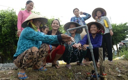 Công trình nước sạch đưa niềm vui đến cho cư dân vùng nước bị nhiễm mặn