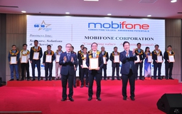 MobiFone nhận cú đúp danh hiệu doanh nghiệp CNTT hàng đầu Việt Nam 2019