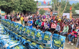 Sức lan tỏa từ chương trình ‘Tết sẻ chia’ - ngàn tấn gạo trao khắp Việt Nam