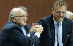 Tổng thư ký FIFA bị cáo buộc chuyển 10 triệu USD mờ ám