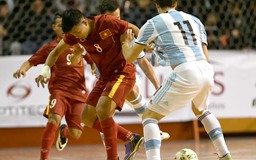Tuyển futsal Việt Nam thua ngược phút cuối ở Argentina