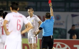 Công Vinh sang châu Âu tuyển đàn em Ibrahimovic thay tiền đạo 'chân gỗ'