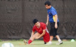 Đình Trọng ngưng tập, tuyển Olympic Việt Nam ‘giật mình’