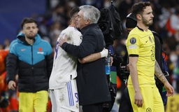HLV Ancelotti thán phục Modric kiến tạo tuyệt phẩm giúp Real Madrid đánh bại Chelsea