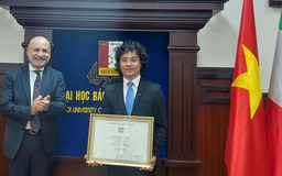 PGS Trường ĐH Bách khoa Hà Nội được nhận Huân chương công trạng của Ý