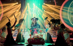 Nhật Thủy Idol được Mỹ Linh khen hát chầu văn ‘thoát tục’