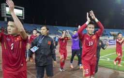'Đừng ví cầu thủ Việt Nam với Messi hay Ronaldo'