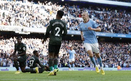 Vòng 9 Ngoại hạng Anh: 'Ma bư' Haaland lại ghi bàn, Man City lên đỉnh