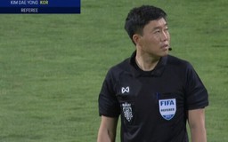 Nóng: Trọng tài Hàn Quốc điều hành trận đấu của đội bầu Hiển và bầu Hoàn