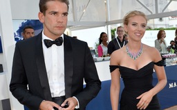 Chồng năn nỉ Scarlett Johansson rút đơn ly hôn