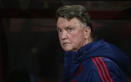 M.U tiến thoái lưỡng nan với HLV Van Gaal