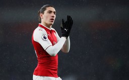 M.U nhảy vào cuộc đua giành Bellerin