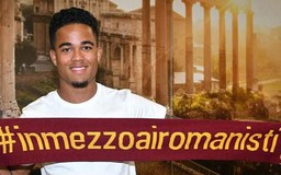 M.U bị AS Roma 'đoạt' mất con trai Kluivert