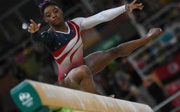 Nữ siêu sao 4 lần vô địch Olympic của Mỹ công khai việc bị xâm hại tình dục