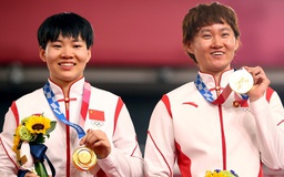 IOC yêu cầu Trung Quốc giải thích huy hiệu được VĐV đeo trên bục nhận huy chương