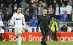 HLV Mourinho cố gắng lôi kéo Ronaldo về AS Roma