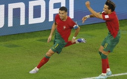 HLV tuyển Bồ Đào Nha: '50 năm tới cái tên Ronaldo vẫn còn được nhắc đến’