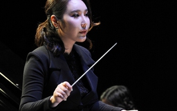 Nữ nghệ sĩ violin Hàn Quốc gây quỹ hỗ trợ trẻ em Việt mắc bệnh tim