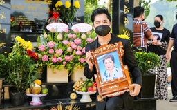 Ca sĩ Ngọc Sơn tiết lộ cuộc sống sau khi mẹ ruột qua đời