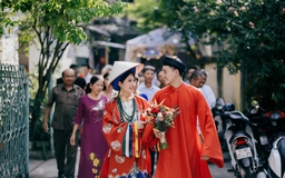 Cô dâu chú rể Cao Bằng mặc cổ phục Việt trong ngày cưới gây ấn tượng