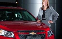 Những bóng hồng quyền lực trong làng xe: Mary Barra kiên cường