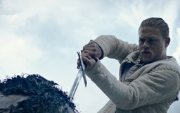 ‘King Arthur’ trở thành ‘bom xịt’ tại phòng vé Bắc Mỹ