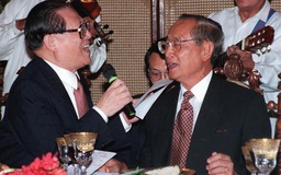 Cựu tổng thống Philippines tới Hồng Kông 'phá băng' quan hệ với Trung Quốc
